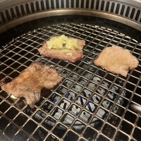 肉の山翔 - 