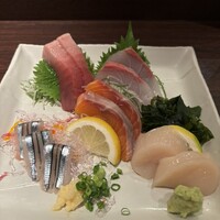 魚心 新宿総本店 - 