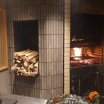 厳選焼鳥一石三鳥 三島店 - 店内(カウンター内)