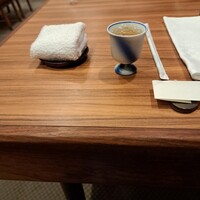 横浜 瀬里奈 浪漫茶屋 - 食前酒の梅酒です。