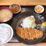 とんかつ とん吉 - (ﾗﾝﾁ) いもぶたロースランチ￥950　2024.7.20