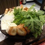 Gyuu zou - すき焼き用の野菜と豆腐