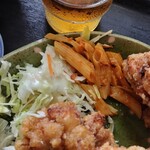 おとも苑 食堂 - ちょっとだけサラダ