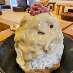 芋やす - 芋づくしのかき氷