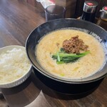 鳴子飯店 - 