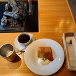 UMEDAHOLIC HOTEL cafe & bar - 