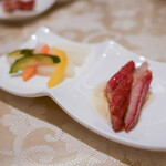 菜香新館 - 野菜の甘酢漬け広東風と当店自慢のチャーシュー