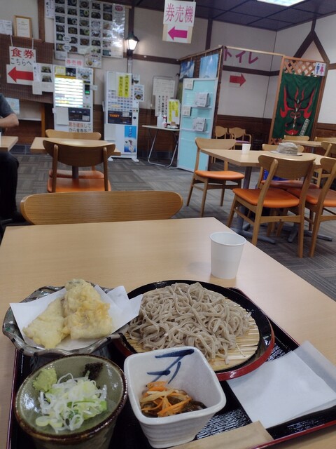 水芭蕉 - 檜枝岐村その他（そば）の写真