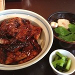 ケッパレ - 豚丼 小 1000円