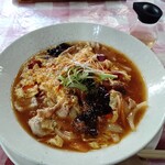 분푸쿠 차가마 - ⑭ 산라탕면 750엔