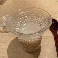 紀尾井町 三谷 - 塩水うに、つるんとしてとける