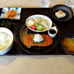 丼々恋グルメ館 - 