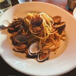 THE 7th TERRACE - ウニとアサリのパスタ