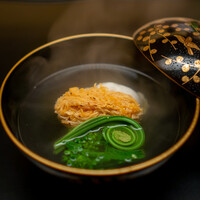 徳ㇵ本也 - 鱈の真薯のお椀