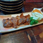 イサバのかっちゃの店　肴町のらぷらざ亭 - くじらの竜田揚げ