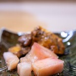 うを徳 - 2024.7 余市産アンキモ 山梨産御所の桃