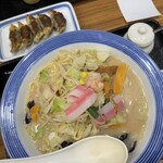 リンガーハット - 料理写真: