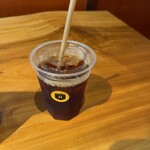 ドングリー ブックス&ストーリーカフェ - 