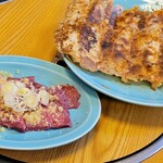 萬里彩園 - 馬刺しと餃子