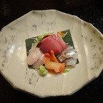 鮨でですけ - 鮃・赤貝・鰤・さより〜♬