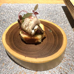 薪焼き flamma - ハモとブラックオリーブ、柚子胡椒のカナッペ