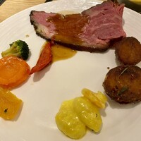 フォルク キッチン オールデイダイニング  - 