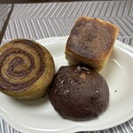 天然こうぼぱん とことこ - オヤツパンに、ぴた。りんこシリーズ(^_-)