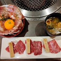 飛騨牛一頭家 馬喰一代 長良本家 - 