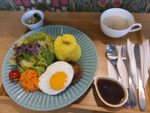 yellow bird cafe photo 3