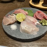 民芸茶屋 御用 - 刺し盛り