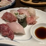 民芸茶屋 御用 - にぎり盛り合わせ