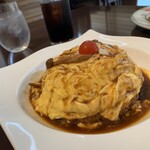 イタリア食堂チネマ - 名物オムライス