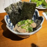 トリベーネ - 燻製マグロのなめろう風