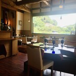 西欧料理 サヴァカ - 内観1