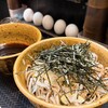 なぜ蕎麦にラー油を入れるのか。 新橋店