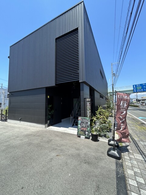 BLACKBOX （ブラックボックス） - 紀三井寺/カフェ | 食べログ