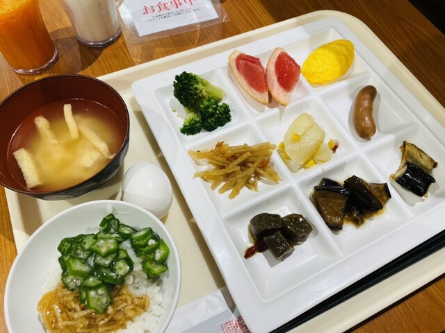 生ビだけでなく日本酒も飲み放題なんです : 湯の川観光ホテル祥苑の写真