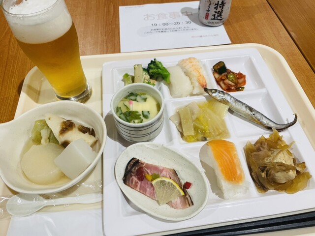 生ビだけでなく日本酒も飲み放題なんです : 湯の川観光ホテル祥苑の写真