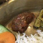 インド料理 パリワル - 香りと味わいが凄い！トマト山椒小魚のアチャール