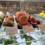 カズノリ イケダ アンディヴィデュエル 南町通店 - 