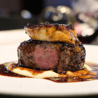 俺のフレンチ グランメゾン 大手町 - ご褒美ランチ 4800円 の牛フィレ肉の厚切りポワレ フォアグラのロッシーニ