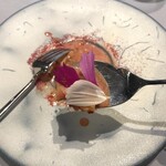 RiVi - オマール海老 ビーツ泡ソース ワサビ