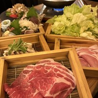 しゃぶしゃぶ・創作料理居酒屋 豚吟 栄店 - 