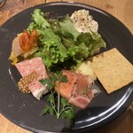 ミートボール食堂 オルオル - 前菜盛り合わせ