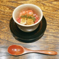 肉割烹 上 - 