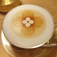 スガラボヴィー - 