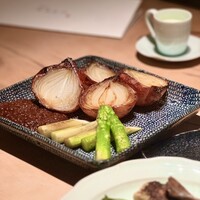鉄板焼き あおやま - タマネギこの量くるw