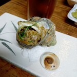 大甚 - サザエ壷焼き 700円