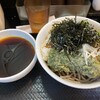 なぜ蕎麦にラー油を入れるのか。 新橋店