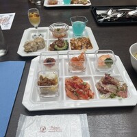 リュクス ダイニング ハプナ - カップ寿司、中華などなど